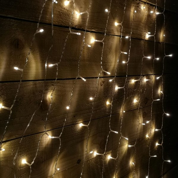 Samuel Alexander 3m Indoor Outdoor Shooting Star Multifunction LED Christmas Decoration with Timer in Warm White