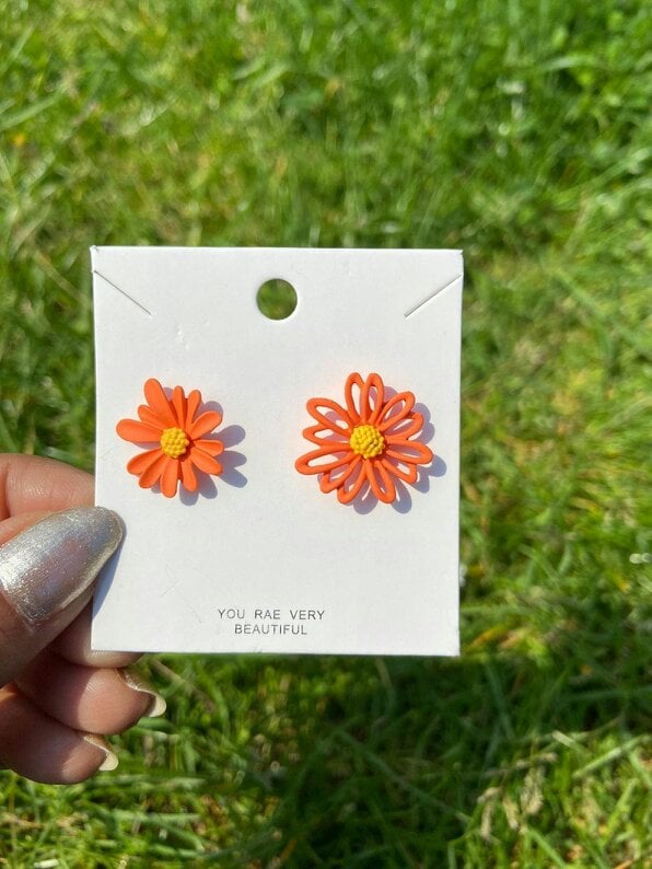 The Colourful Aura Colourful Daisy Sun Flower Summer Floral Dainty Boho Nature Stud Earrings