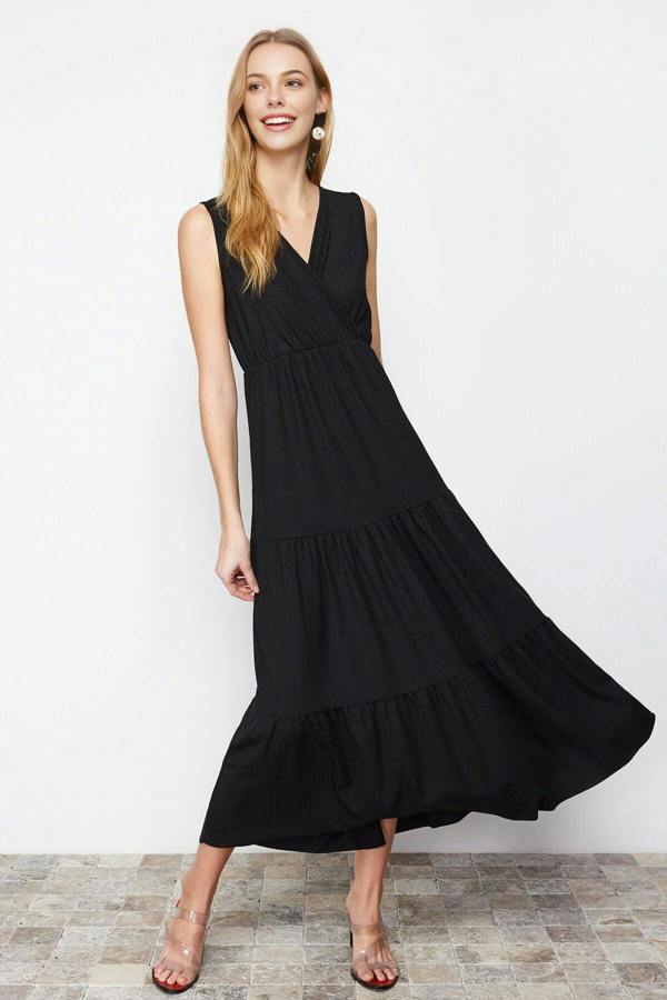 WOVCOR V-Neck Sleeveless A-Line Maxi Knit Dress