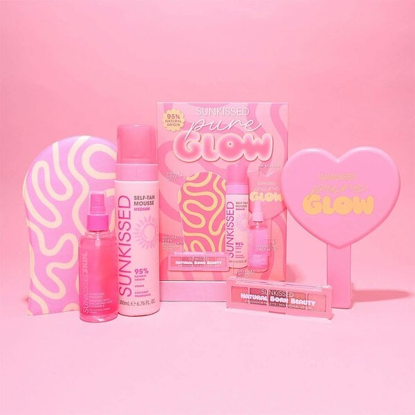 Sunkissed Pure Glow Tanning Gift Set