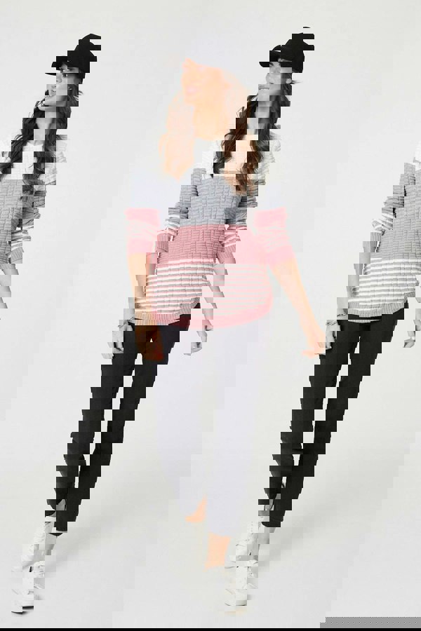 Pink | Colour Block Textured Curve Hem Jumper : Model is 5'9"/175 cm and wears UK10/EU38/US6/AUS10