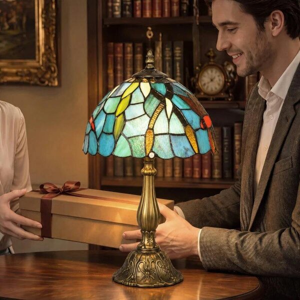 Tiffany Stained Glass Table Lamp, Handmade Antique Bedside Lamp for Bedroom, Living Room, Nightstand, Green