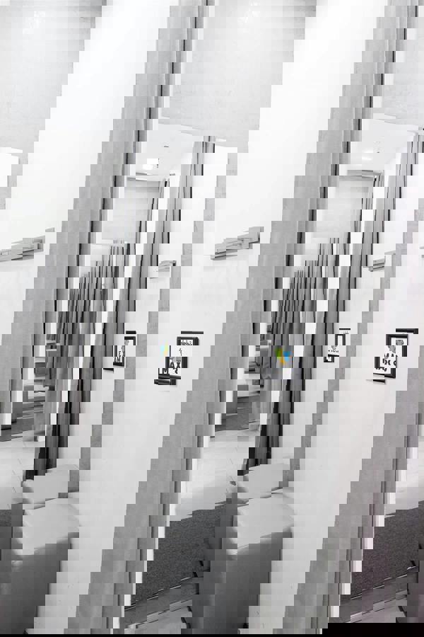 Durable Aluminium Snap Frame Retail Clip Poster Holder Notice Board | A5 Black