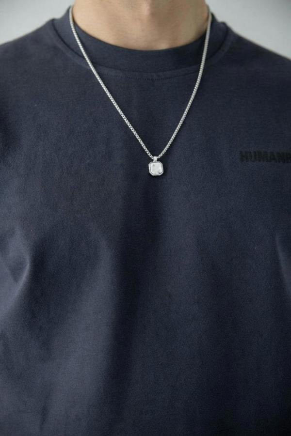 SVNX Seashell Square Pendant Necklace in Silver