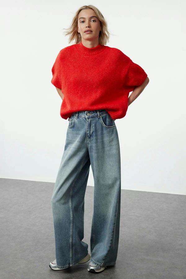 Hoxton Gal Oversized Soft-Touch Knit Sweater