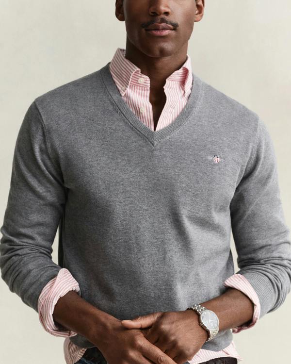 GANT Mens Classic Cotton Shield Logo V - Neck Jumper - 92 Dark Grey Melange | CHO | Designer Mens V - Neck Jumpers