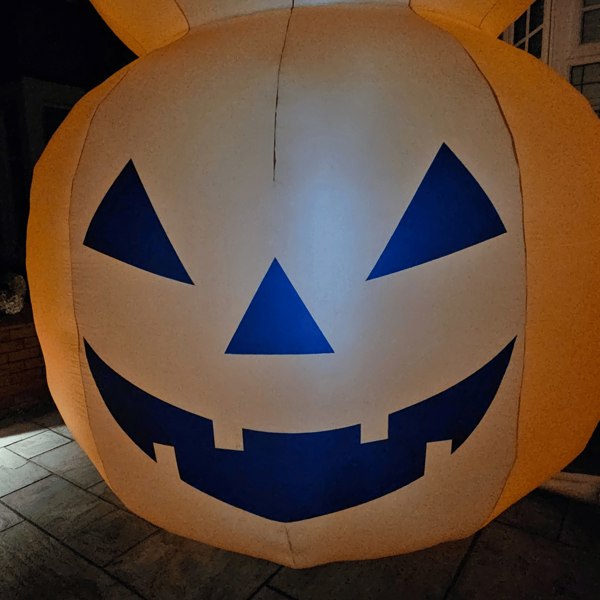 Samuel Alexander Giant: 20ft (6m) Inflatable Light up Halloween Stacked Pumpkin Decoration with 28 LEDs