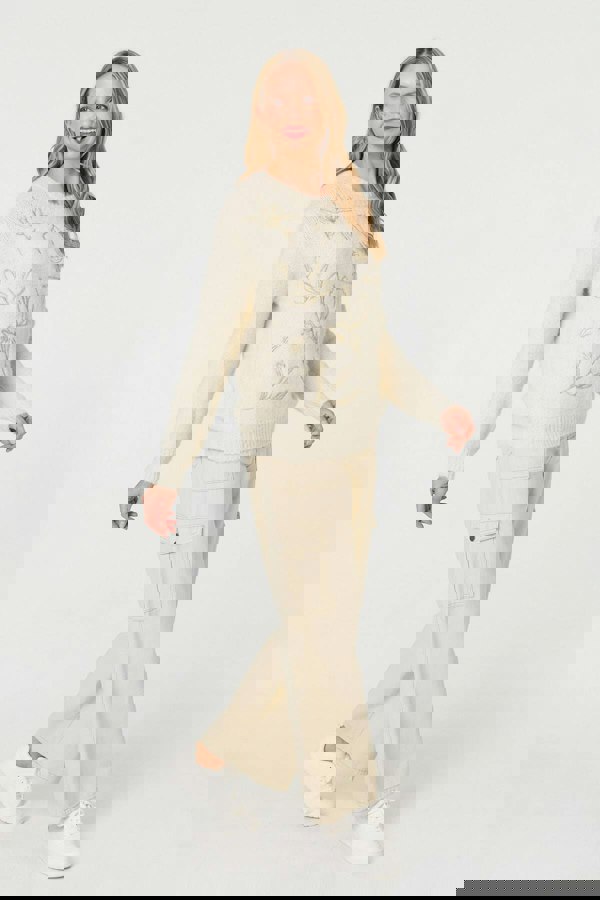 Cream | Floral Embroidered Textured Jumper
