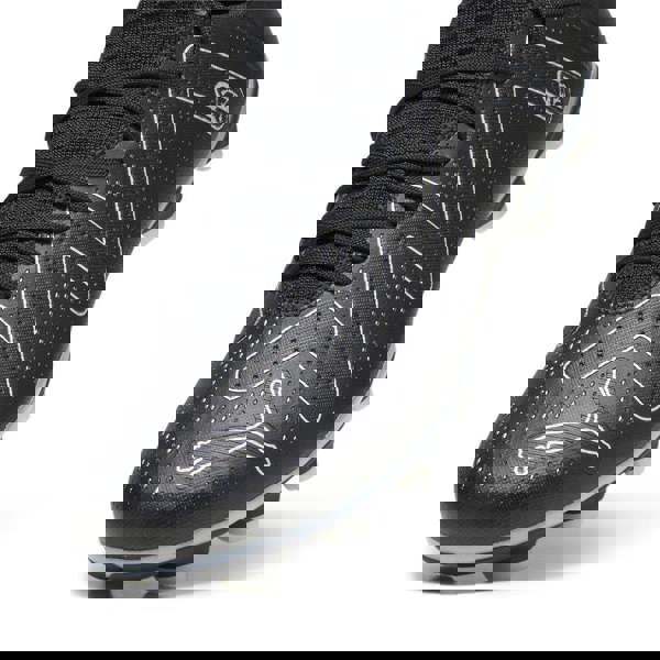 588baf8d5e636ab794fbeddd0a1939eb