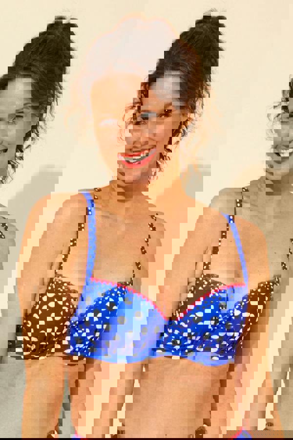 Contrast Stitch Underwired Frill Bikini Top 