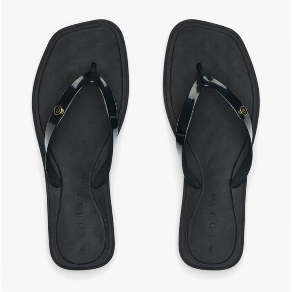 Reef SOLAYE Toe-Post Sandals Sandals   in  Black