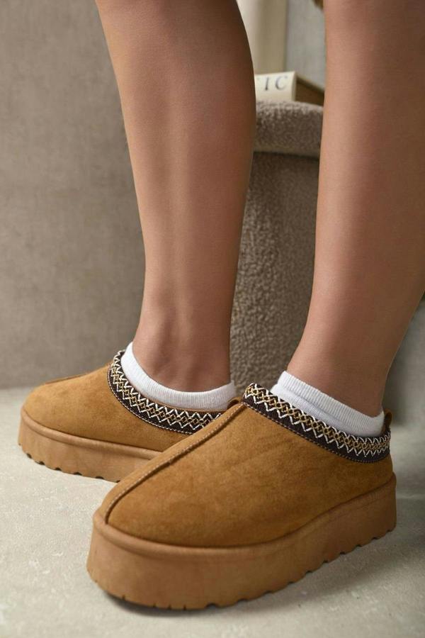Jolene Aztec Detail Low Ankle Platform Slipper Boots - Chestnut