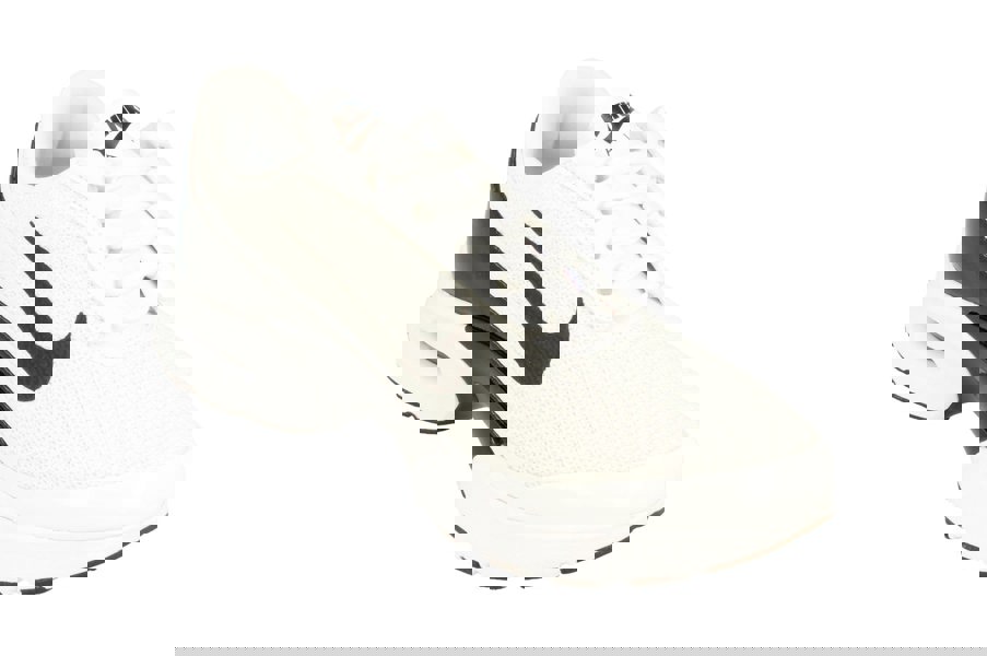 Nike Womens Air Max Jewel 896194 100 - KicksWorldwide