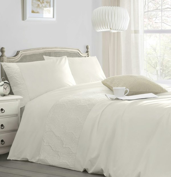 Velosso Pinsonic Geometric Duvet Cover Set with Matching Pillowcase, Elegant Bedding and Bedroom Decor