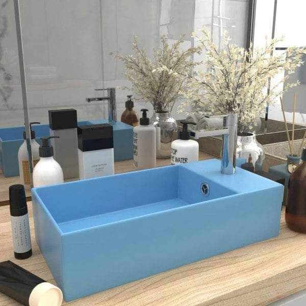 Berkfield Bathroom Sink with Overflow Ceramic Light Blue