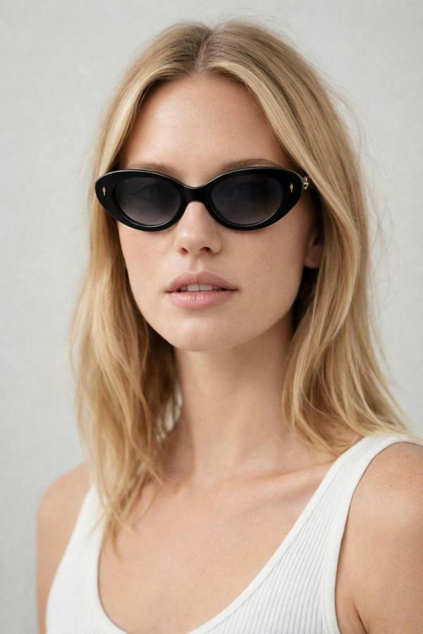 SVNX Classic Cat-Eye Sunglasses