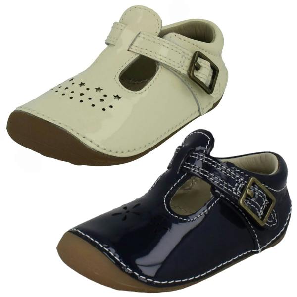 Clarks Infant Girls Clarks Pre-Walking Shoes Tiny Skip