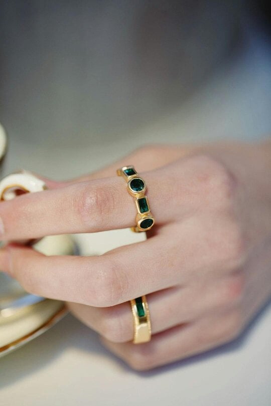 SVNX The 'Knox' Ring in Gold and Green