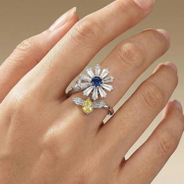 Pia Spinning Ring, Silver-Tone Cubic Zirconia, Floral Bee Design