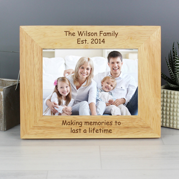 Personalised Memento Company Personalised 5x7 Landscape Wooden Photo Frame