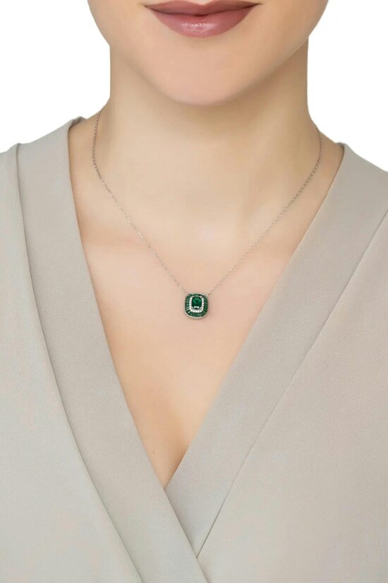 Latelita Great Gatsby Pendant Necklace Emerald Silver