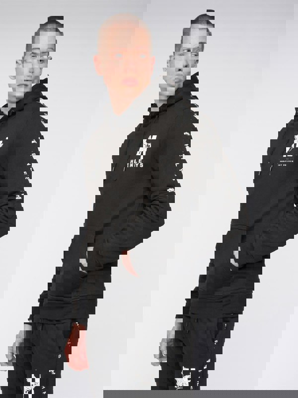 Henleys Tapehen Hoodie - Black