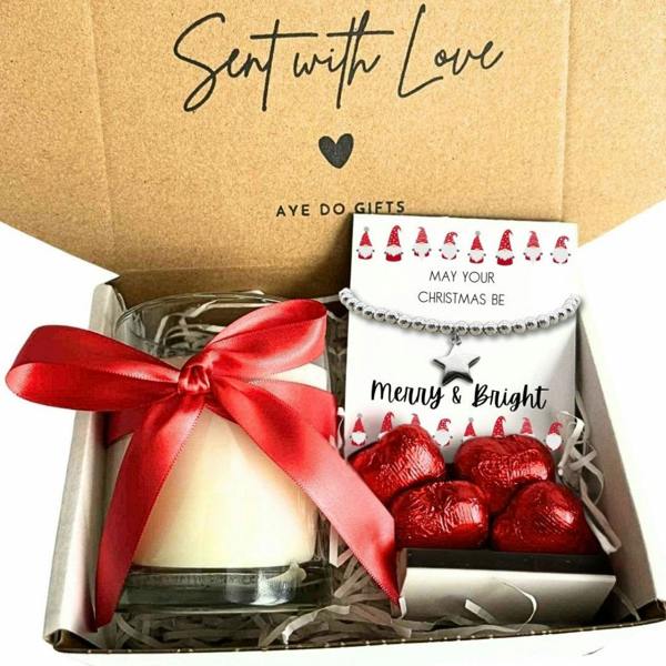 Aye Do Gifts Small Merry & Bright Christmas Gift Hamper - Bracelet, Chocolates & Candle