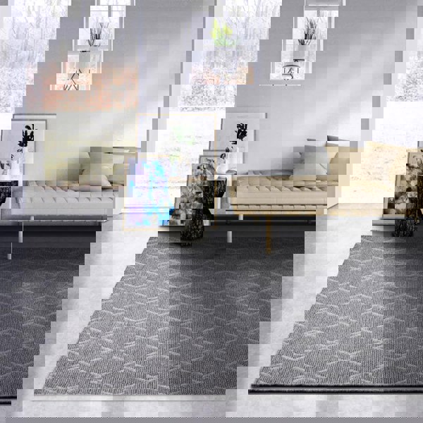 The Rugs Diamond Design Natural Wool Rug | Unique Style