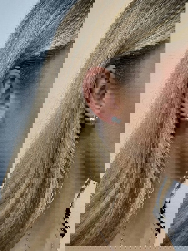 SVNX Mini Pearl Diamante Earrings in Silver Colour