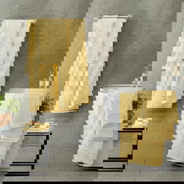 Catherine Lansfield Zero Twist Cotton Towel Yellow