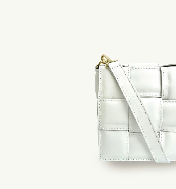 Apatchy London Padded Woven Leather Crossbody Bag with Gold Chain Strap - White