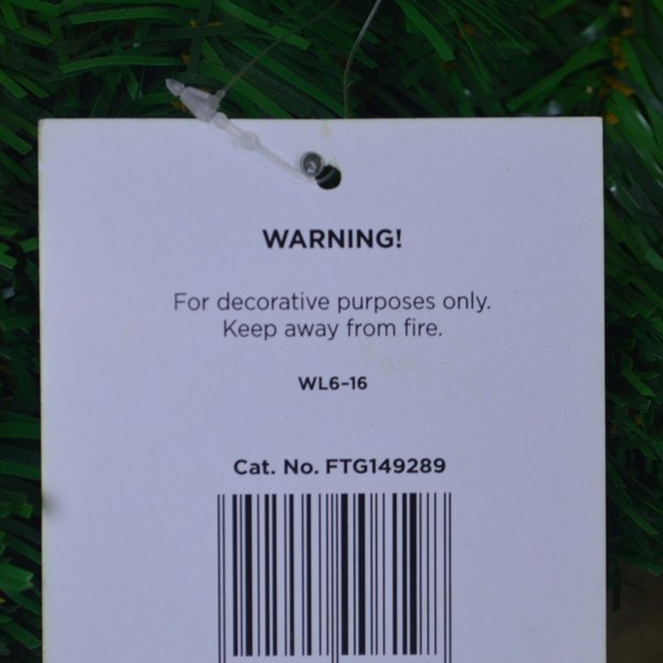 Samuel Alexander 2.7m x 25cm Plain Green Christmas Garland with 200 Bullet Tips