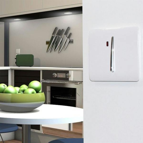 Trendi Switch 1 Gang 45 Amp Cooker Switch with Neon in Ocean Blue
