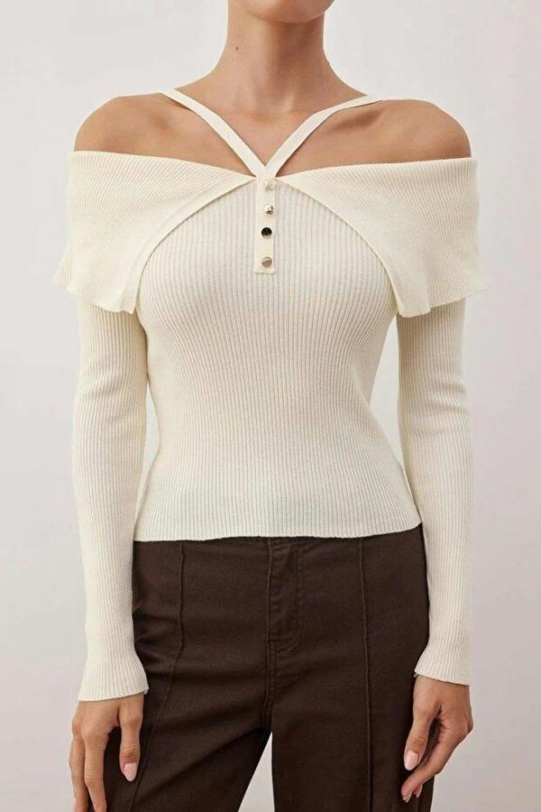 WOVCOR Carmen Halter Neck Knit Sweater