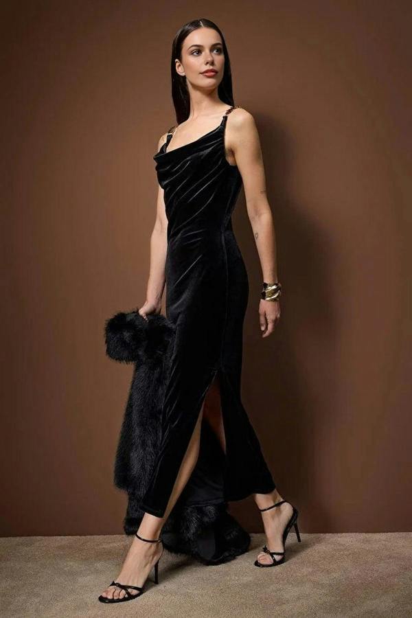 WOVCOR Knitted Velvet Maxi Unlined Dress with Accessory Details