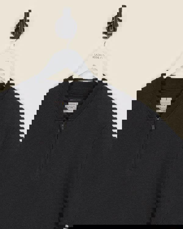 Larsson & Co Heavy T-Shirt With Baseball Collar