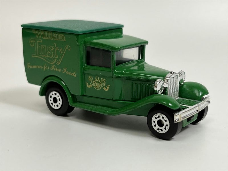 MCSlots Ford Model A William Lusty Green 1:64 Scale Matchbox MB38D S8