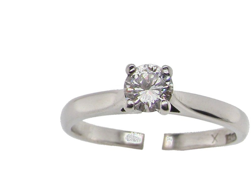 vintage solitaire diamond ring