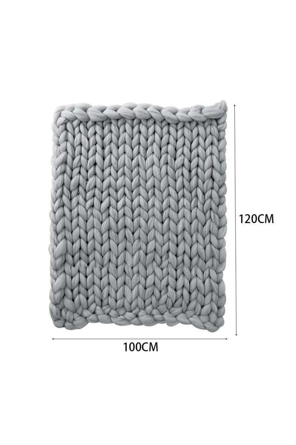 Living and Home 100x120cm Chunky Knit Blanket Throw Stretchy Sofa or Bed Throw with Twisted Design