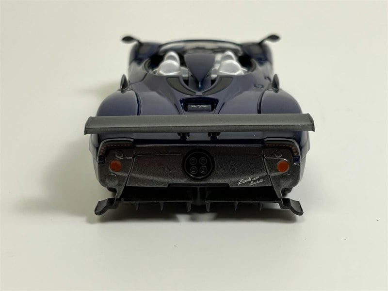 Tayumo Pagani Zonda HP Barchetta LHD Blue 1:36 Tayumo 36120210