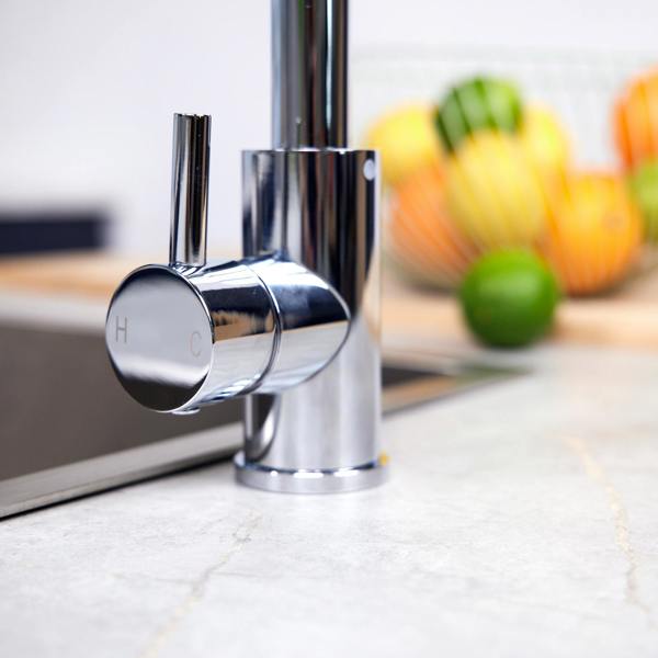 Flode Mjörn | Single Lever Kitchen Sink Mixer Tap with Swivel Spout | L Neck Design | Polished Chrome Finish