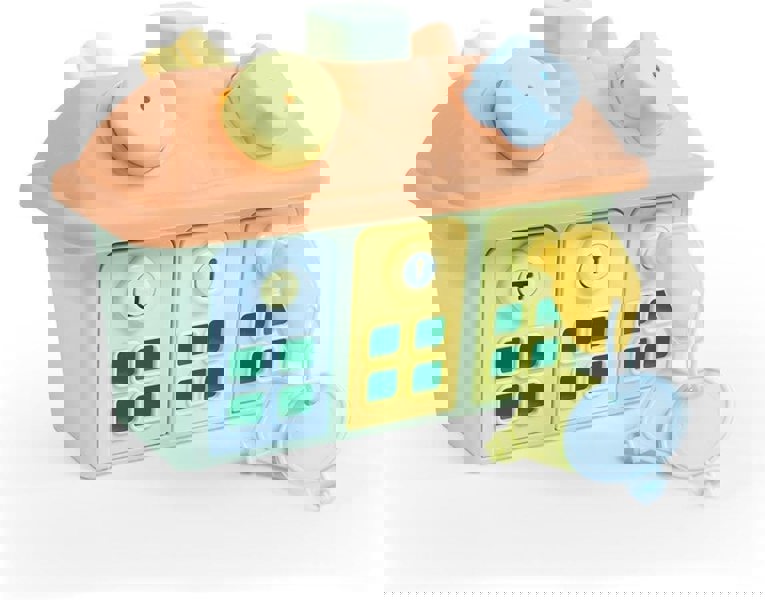 Dolu Shape Sorter Happy House with Lockable Doors