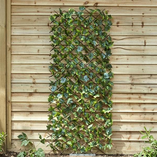 Garden Greatness Expandable Maple Leaf Willow Trellis