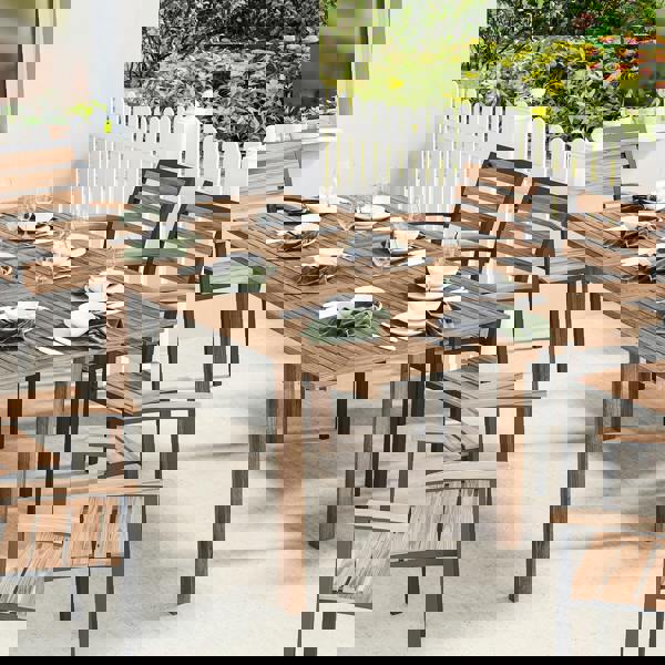 Extendable Outdoor Dining Table