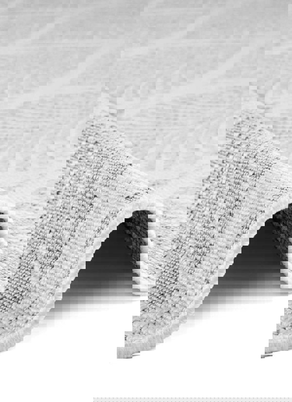 The Rugs Liora Reversible Rug – Indoor & Outdoor Quality