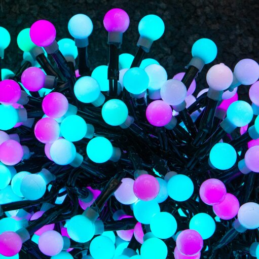 Samuel Alexander 2.5m 250 LED Colour Changing Globe Cluster Christmas String Lights