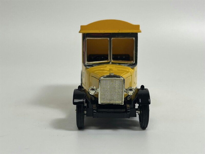 MCSlots Leyland Van Motoring Memories Weetabix Corgi MMLV01D S7