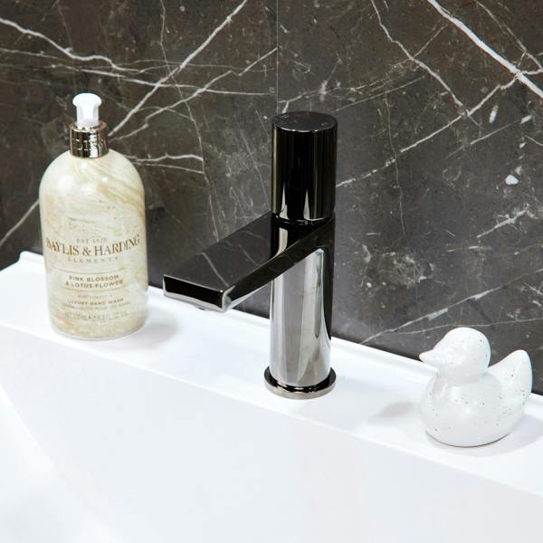 Flode Limingen | Mono Basin Mixer Tap | Polished Gun Metal