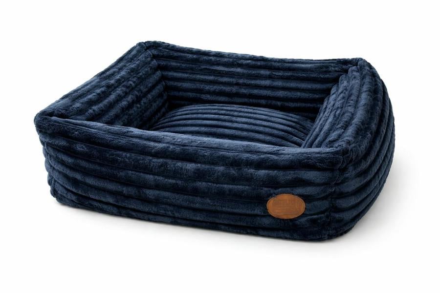 Alaska Orthopaedic Dog Bed - Faux Fur & Memory Foam UK Made - Dog Beds for dogs Snug and Cosy Pets