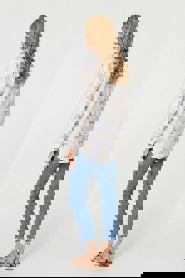 White | Embroidered Pleat 3/4 Sleeve Blouse
